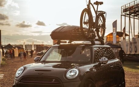 MINI Hatch, 2018 год, 2 050 000 рублей, 7 фотография