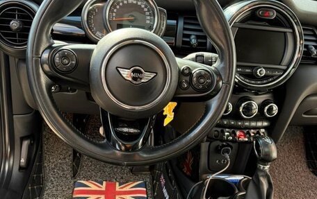 MINI Hatch, 2018 год, 2 050 000 рублей, 10 фотография