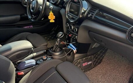 MINI Hatch, 2018 год, 2 050 000 рублей, 13 фотография