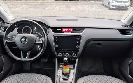 Skoda Octavia, 2018 год, 1 870 000 рублей, 10 фотография