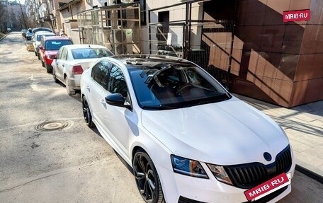 Skoda Octavia, 2018 год, 1 870 000 рублей, 5 фотография