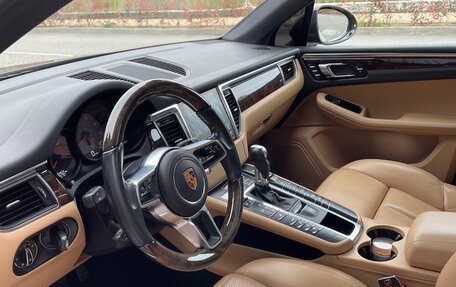 Porsche Macan I рестайлинг, 2016 год, 3 550 000 рублей, 15 фотография