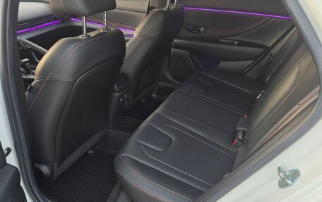 Hyundai Elantra, 2021 год, 1 840 000 рублей, 7 фотография