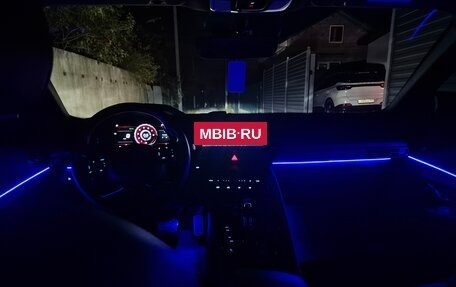 Hyundai Elantra, 2021 год, 1 840 000 рублей, 17 фотография