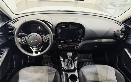 KIA Soul III, 2022 год, 3 000 000 рублей, 13 фотография