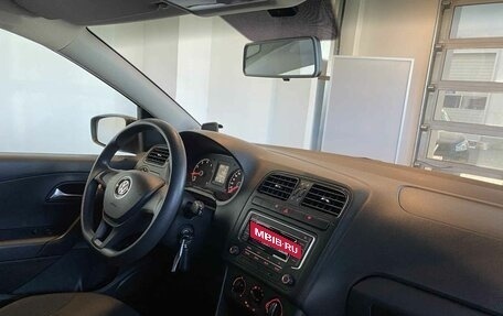 Volkswagen Polo VI (EU Market), 2017 год, 1 097 000 рублей, 12 фотография