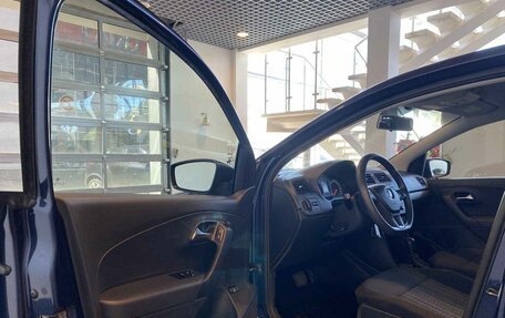 Volkswagen Polo VI (EU Market), 2017 год, 1 097 000 рублей, 21 фотография