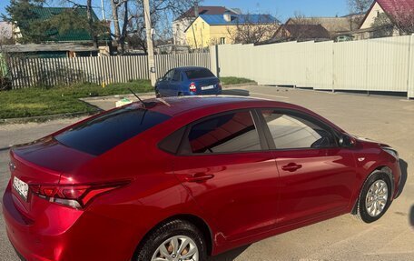 Hyundai Solaris II рестайлинг, 2017 год, 1 200 000 рублей, 7 фотография