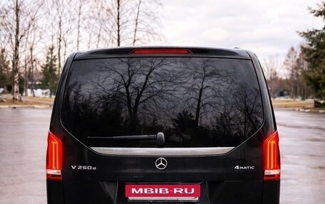 Mercedes-Benz V-Класс, 2019 год, 9 500 000 рублей, 2 фотография