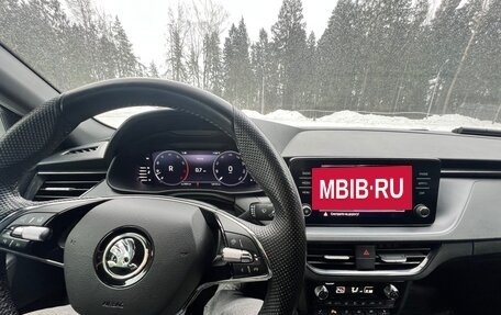 Skoda Rapid II, 2022 год, 1 640 000 рублей, 9 фотография