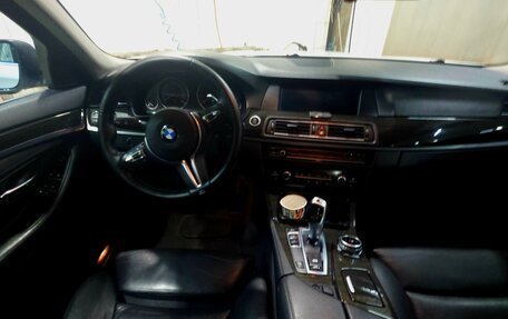 BMW 5 серия, 2011 год, 1 399 999 рублей, 15 фотография