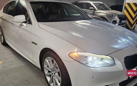 BMW 5 серия, 2011 год, 1 399 999 рублей, 2 фотография