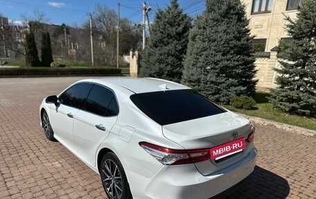 Toyota Camry, 2021 год, 3 590 000 рублей, 14 фотография