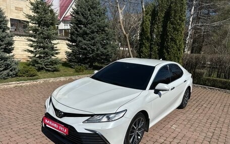 Toyota Camry, 2021 год, 3 590 000 рублей, 9 фотография