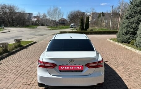 Toyota Camry, 2021 год, 3 590 000 рублей, 13 фотография