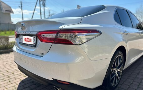 Toyota Camry, 2021 год, 3 590 000 рублей, 18 фотография