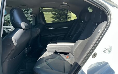 Toyota Camry, 2021 год, 3 590 000 рублей, 25 фотография