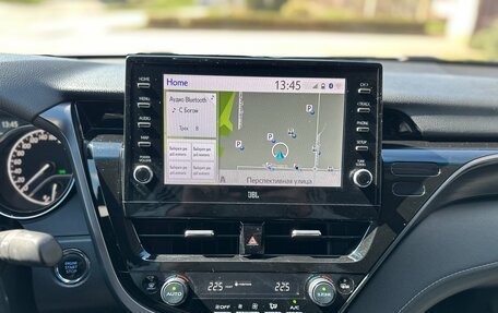 Toyota Camry, 2021 год, 3 590 000 рублей, 36 фотография