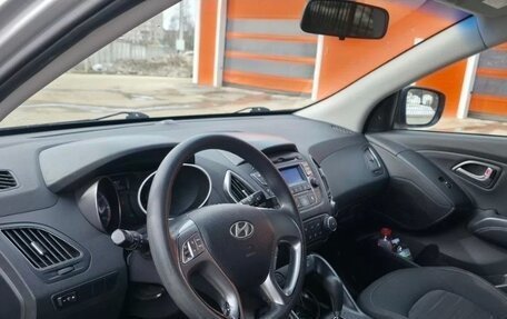 Hyundai ix35 I рестайлинг, 2015 год, 1 450 000 рублей, 9 фотография