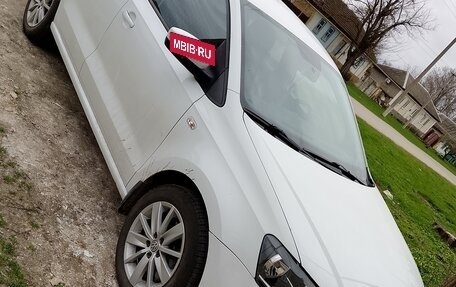 Volkswagen Polo VI (EU Market), 2017 год, 1 200 000 рублей, 2 фотография