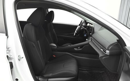 Hyundai Elantra, 2023 год, 2 334 000 рублей, 8 фотография