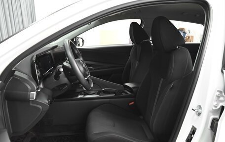 Hyundai Elantra, 2023 год, 2 334 000 рублей, 10 фотография