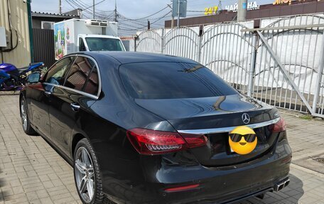 Mercedes-Benz E-Класс, 2019 год, 2 830 000 рублей, 4 фотография