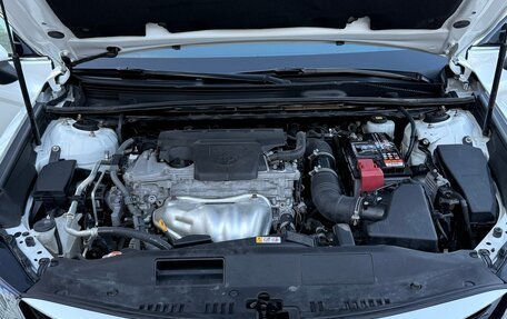 Toyota Camry, 2019 год, 2 750 000 рублей, 15 фотография