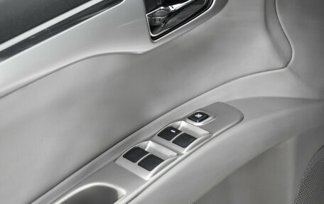 Mitsubishi Pajero Sport II рестайлинг, 2013 год, 1 590 000 рублей, 10 фотография