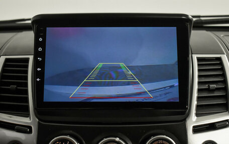 Mitsubishi Pajero Sport II рестайлинг, 2013 год, 1 590 000 рублей, 17 фотография