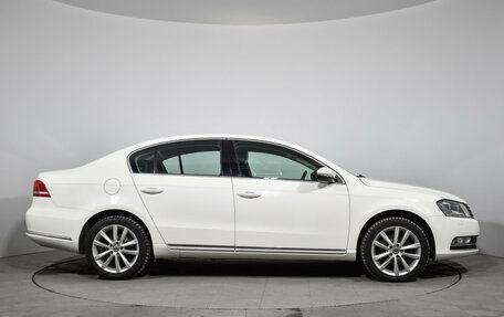 Volkswagen Passat B7, 2012 год, 990 000 рублей, 4 фотография