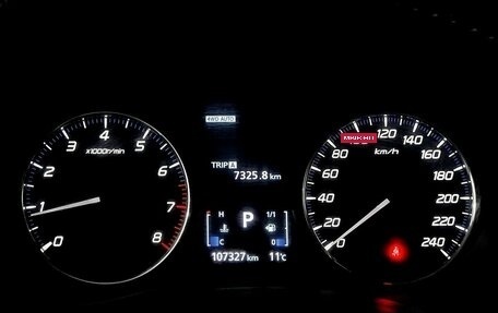 Mitsubishi Outlander III рестайлинг 3, 2019 год, 2 240 000 рублей, 6 фотография