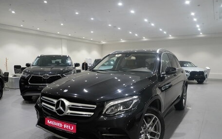 Mercedes-Benz GLC, 2017 год, 3 097 000 рублей, 1 фотография