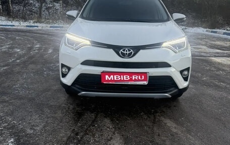 Toyota RAV4, 2016 год, 2 200 000 рублей, 1 фотография