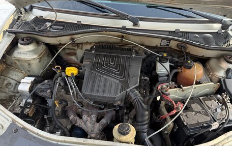 Renault Logan I, 2013 год, 185 000 рублей, 7 фотография