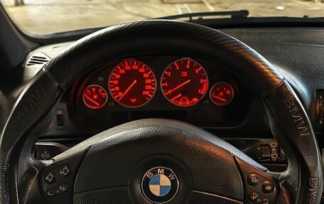 BMW 5 серия, 2001 год, 900 000 рублей, 9 фотография