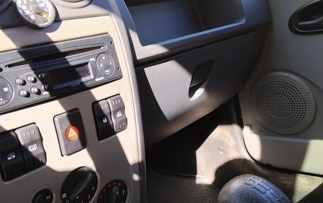 Renault Logan I, 2006 год, 600 000 рублей, 8 фотография