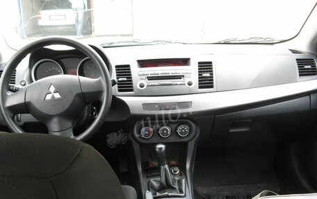 Mitsubishi Lancer IX, 2010 год, 740 000 рублей, 3 фотография