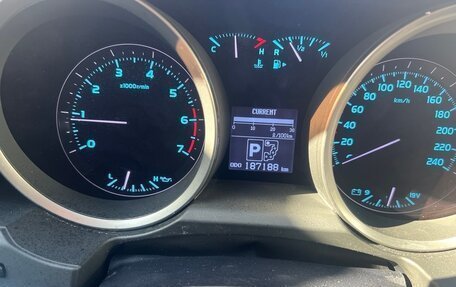 Toyota Land Cruiser 200, 2011 год, 3 700 000 рублей, 9 фотография