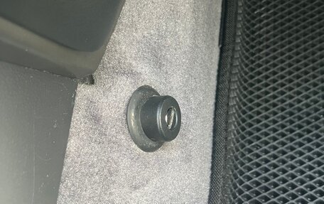 Toyota Land Cruiser 200, 2011 год, 3 700 000 рублей, 10 фотография