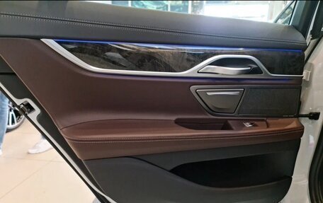 BMW 7 серия, 2022 год, 5 500 000 рублей, 8 фотография