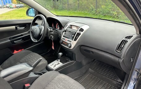 KIA cee'd I рестайлинг, 2009 год, 800 000 рублей, 18 фотография