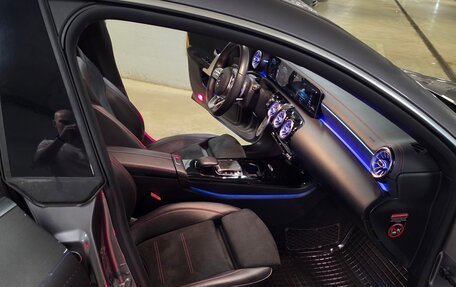 Mercedes-Benz CLA, 2019 год, 3 700 000 рублей, 27 фотография