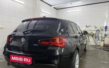 BMW 1 серия, 2019 год, 2 250 000 рублей, 5 фотография