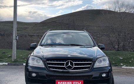 Mercedes-Benz M-Класс, 2007 год, 800 000 рублей, 1 фотография