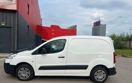 Peugeot Partner II рестайлинг 2, 2010 год, 445 000 рублей, 4 фотография