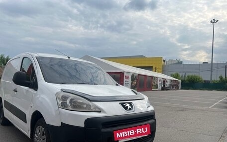 Peugeot Partner II рестайлинг 2, 2010 год, 445 000 рублей, 3 фотография