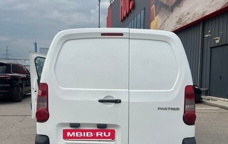 Peugeot Partner II рестайлинг 2, 2010 год, 445 000 рублей, 5 фотография