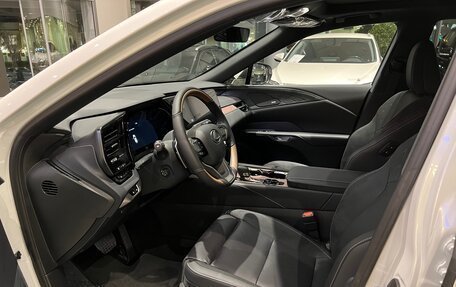 Lexus RX IV рестайлинг, 2025 год, 14 800 000 рублей, 9 фотография