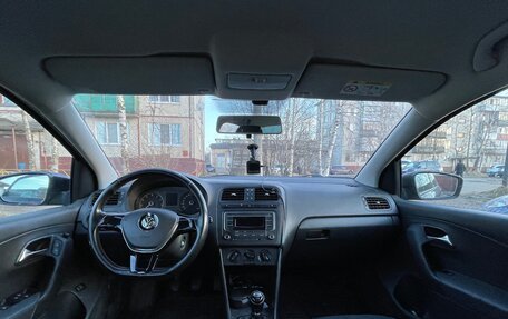 Volkswagen Polo VI (EU Market), 2016 год, 960 000 рублей, 9 фотография